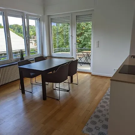 Refurbished 1br In Limpertsberg شقة *