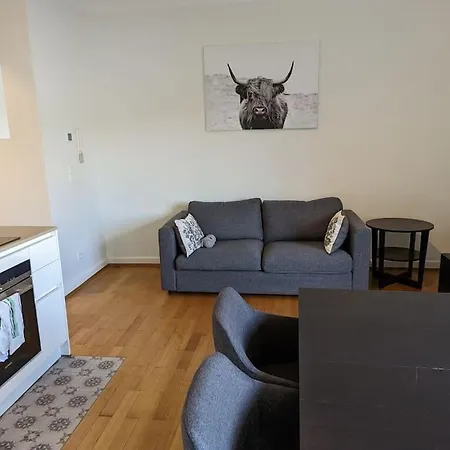 Refurbished 1br In Limpertsberg Apartamento *