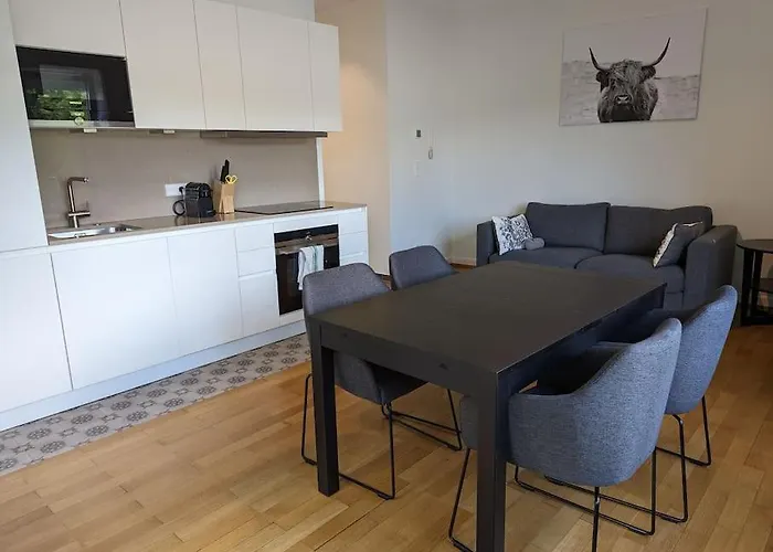 Refurbished 1br In Limpertsberg